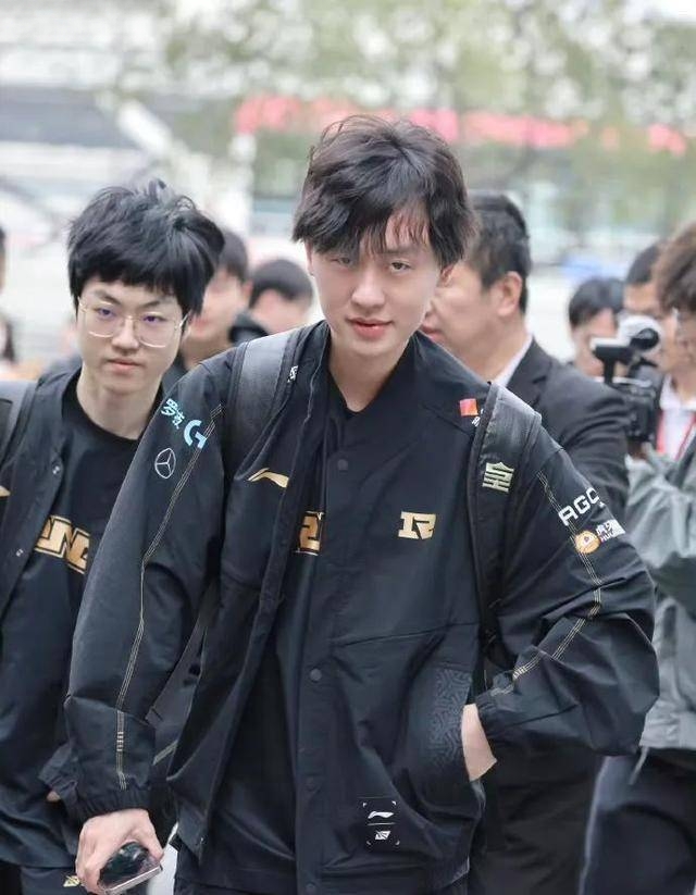 Ming在RNG比赛中大胜，挺进下一轮引发热议！的简单介绍