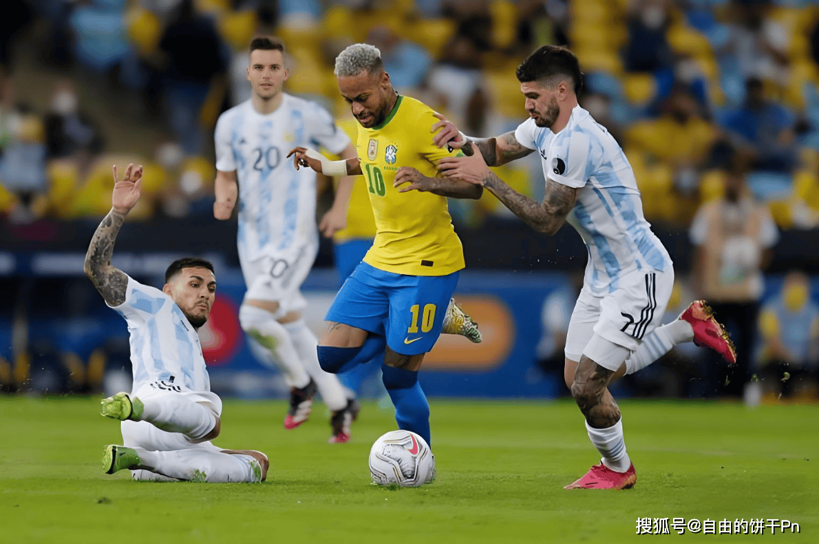 乐动·LDSports(中国)体育官网 - 内马尔连续二十场比赛得分超过战术调整，老鹰挑战极限！