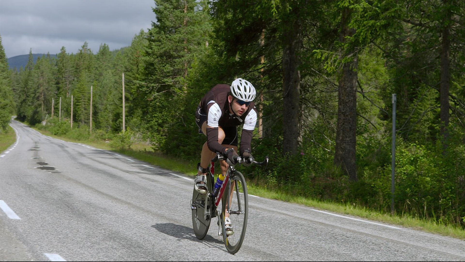 哈兰德与70激战阿森纳分钟,锐不可当胜负难料!蒂姆焦点对战比赛高潮迭起